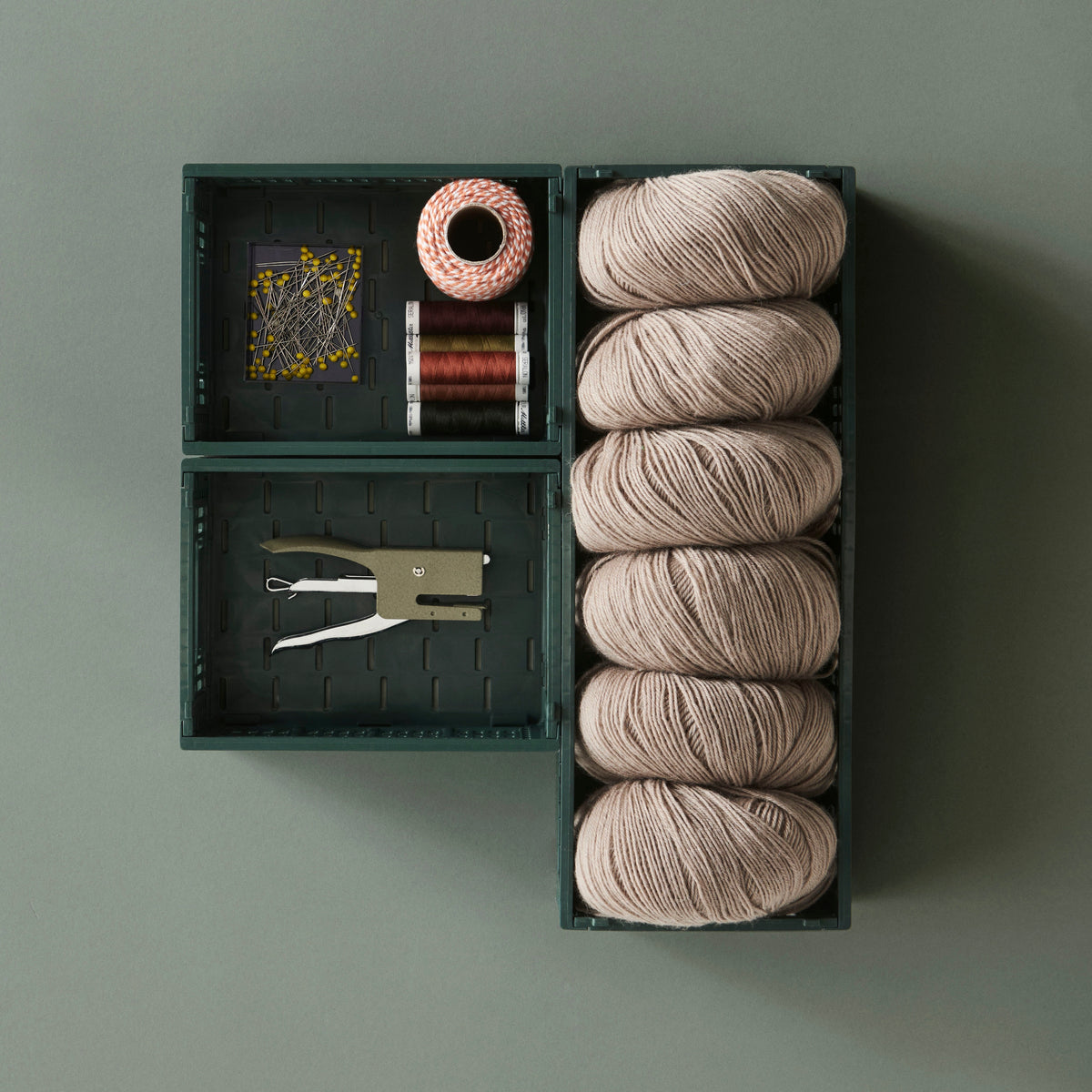 HAY Faltbox „Colour Crate Mini Oblong Dark Green“ | Dunkler Allrounder | HAY