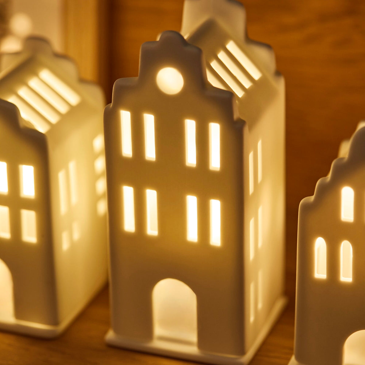 Mini-Leuchthaus “Grachtenhaus” | Porzellan Windlicht | räder