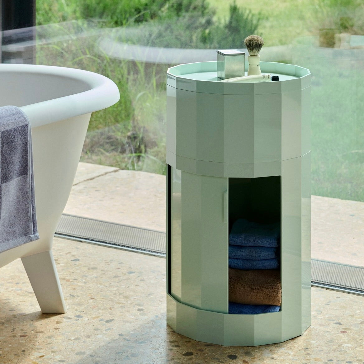 HAY Container „Facet Cabinet High Soft Mint“ | Moderner Beistelltisch | HAY