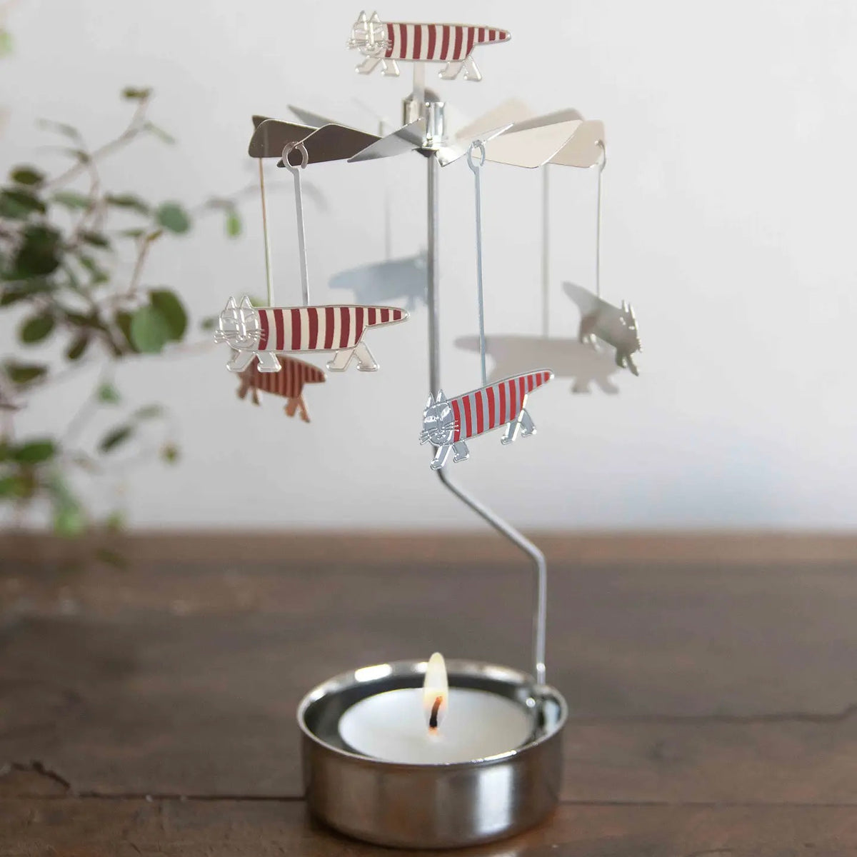 Pluto Design Engelspiel “Mikey” | Windlicht Karussell | Pluto Design