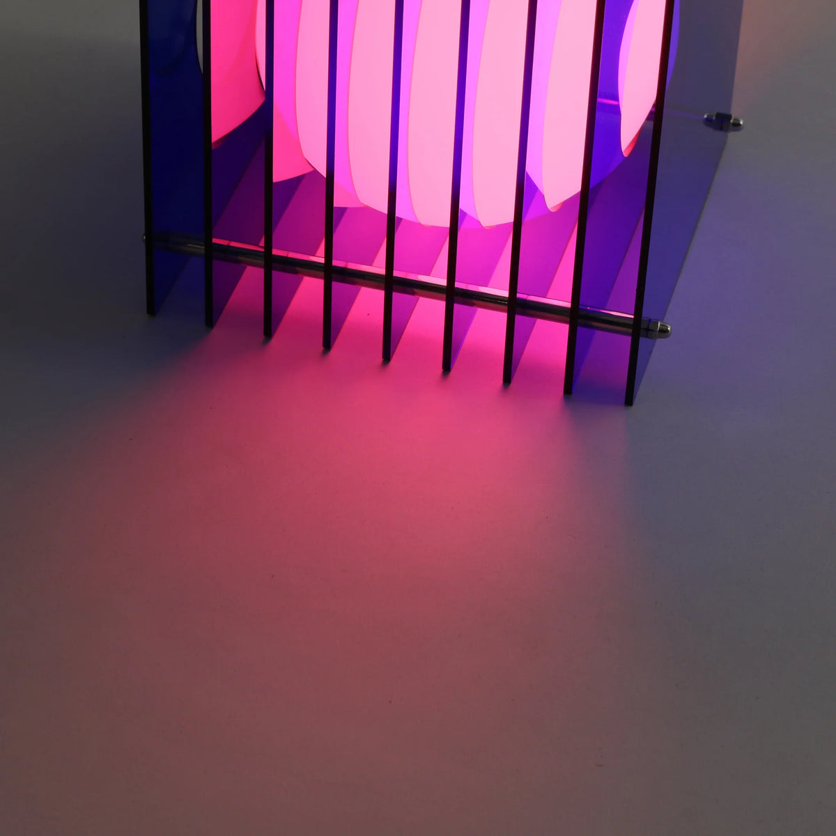 BANG Leuchte BANG “LOP Small Square Blue” | Kleine Lampe in Blau