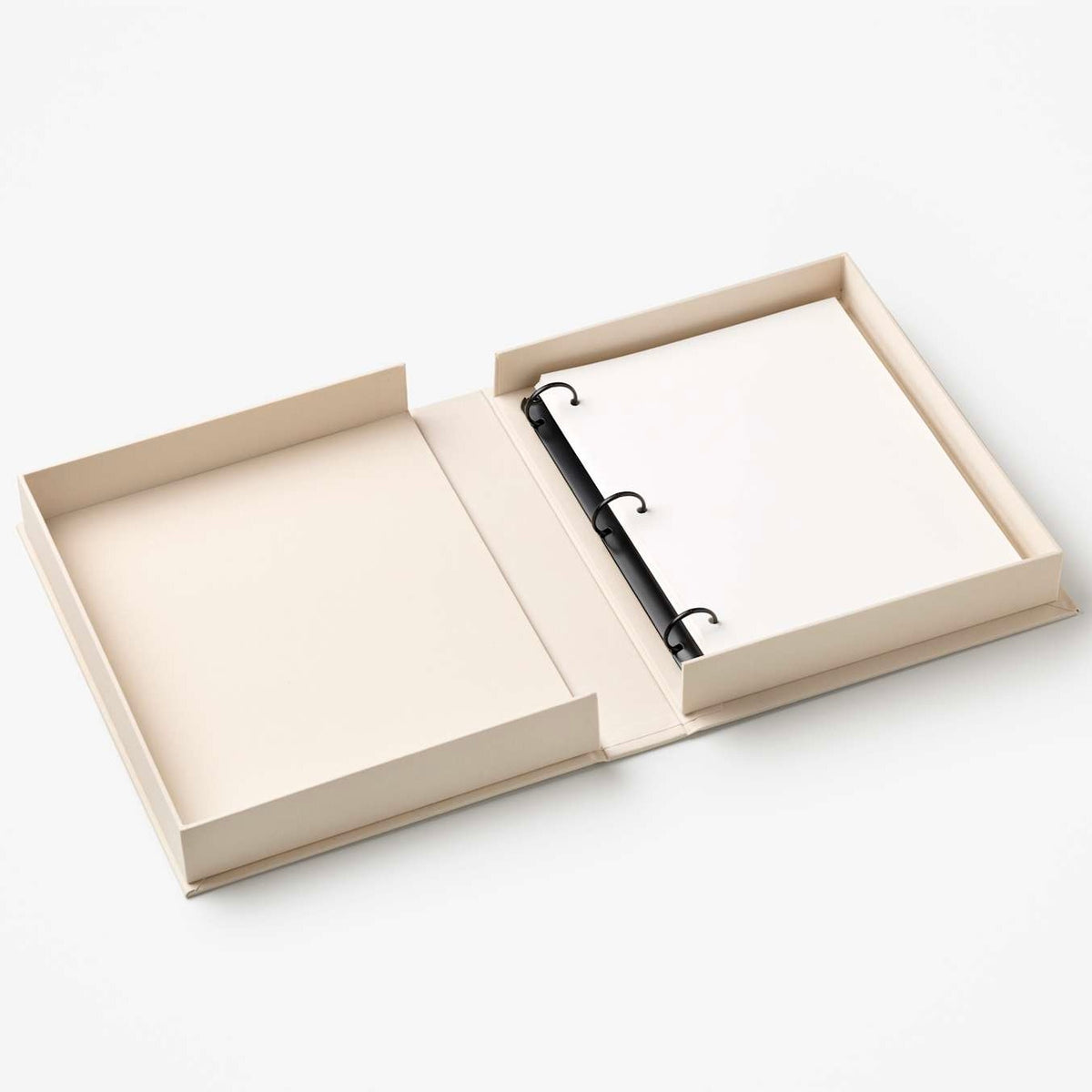 PRINTWORKS Fotoalbum “Embroided Tiny Stories” | Besticktes Erinnerungsalbum | PRINTWORKS