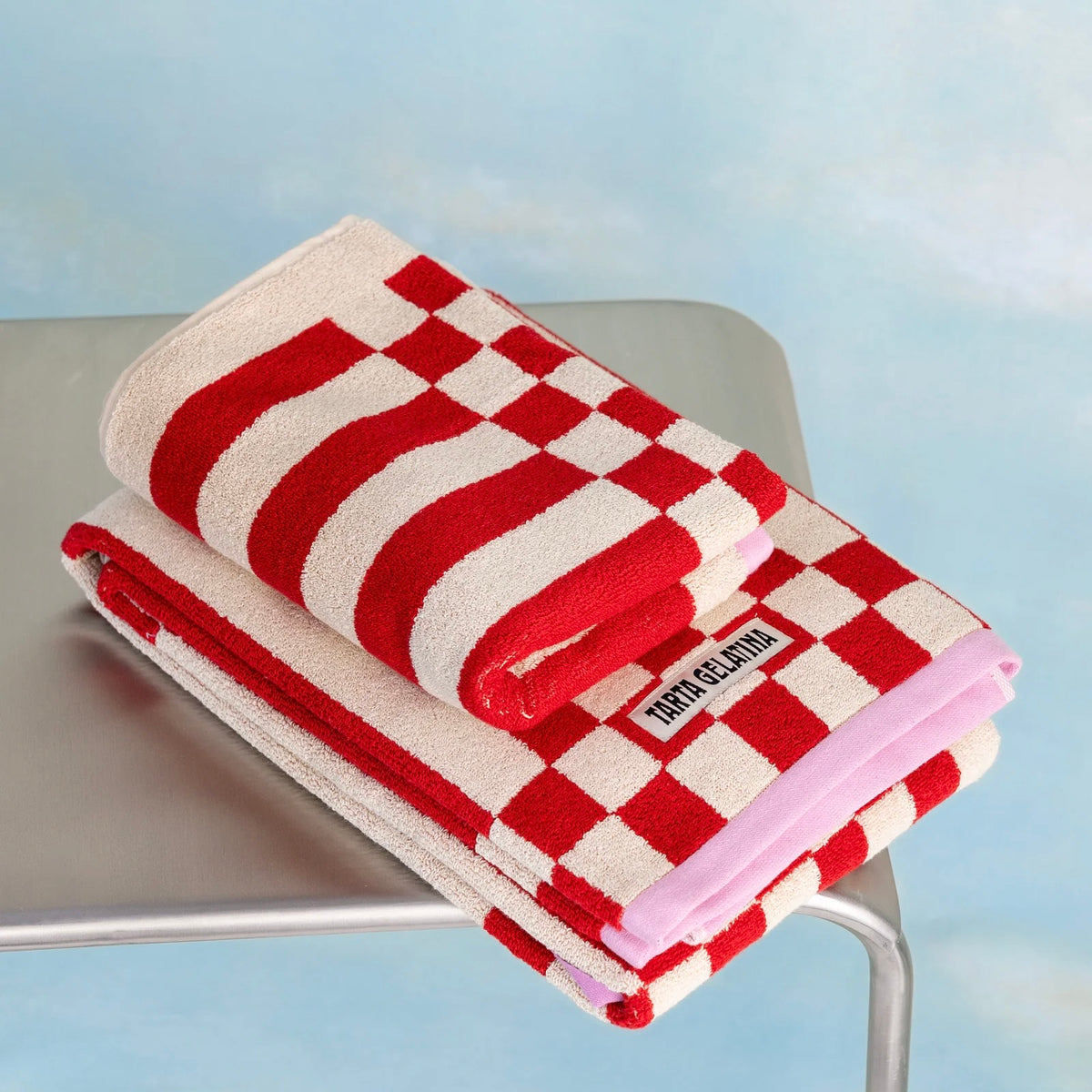Tarta Gelatina Handtuch “Clubhouse Rot” 50 × 70 cm | Weiche Bio-Baumwolle | Tarta Gelatina