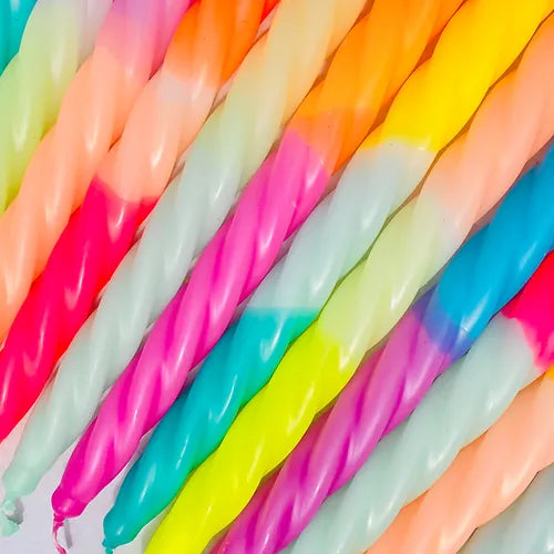 pinkstories Stabkerze Pinkstories "Twist Rainbow Studio Chi Chi" | 2 Stk., Bunt