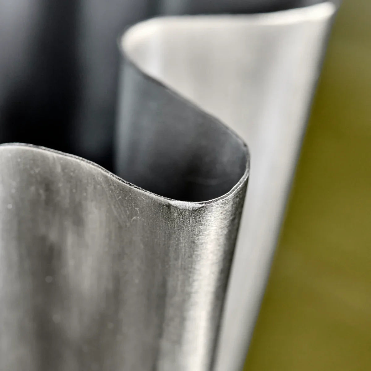 House Doctor Vase “Flood Large” Silber | Skulpturales Design | House Doctor