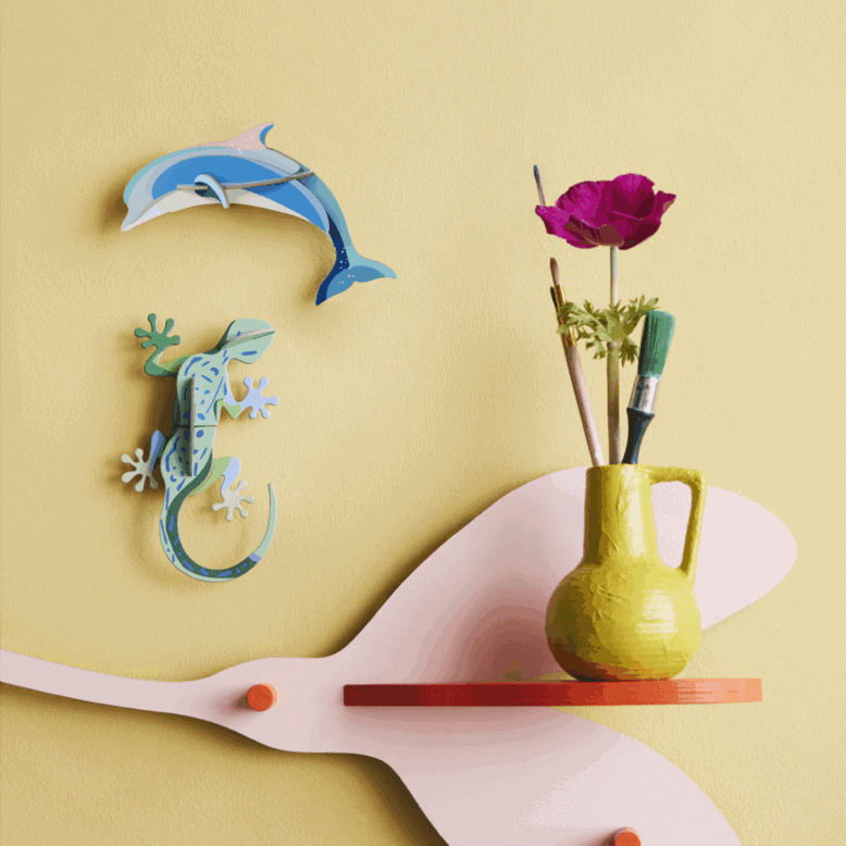 studio ROOF Wanddeko studio ROOF “Dolphin” | Farbige Delfin-Deko aus Karton