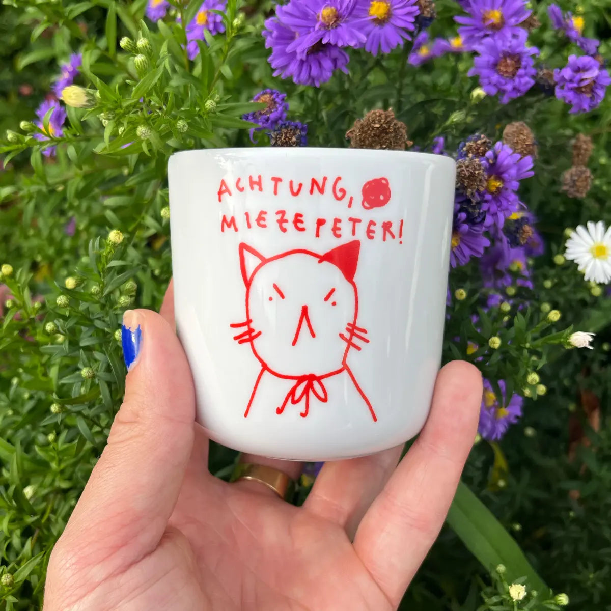 Becher “Miezepeter” | Verspieltes Design | Gianluca Scigliano