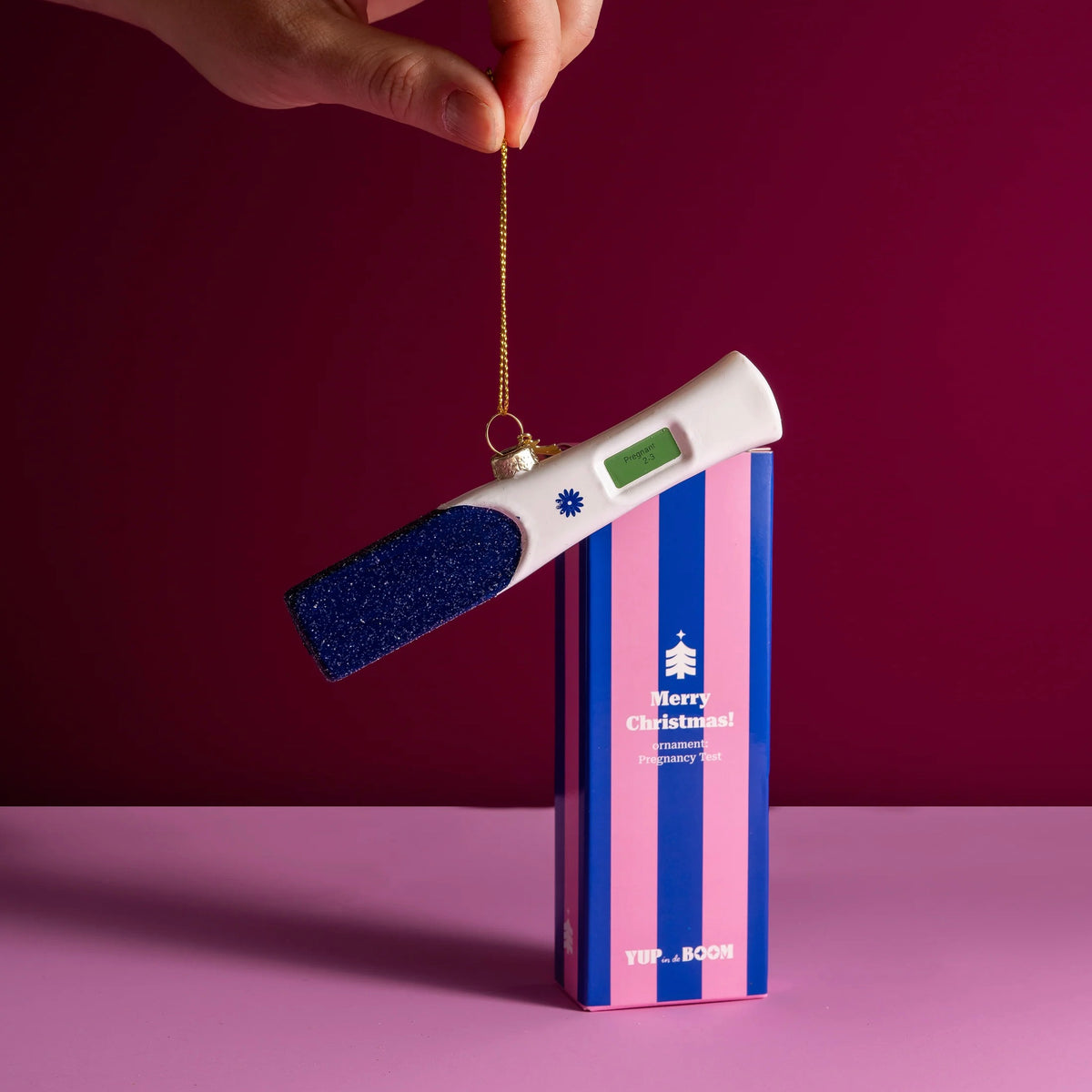 Yup in de Boom Weihnachtshänger “Schwangerschaftstest” | Christbaumschmuck | Yup in de Boom