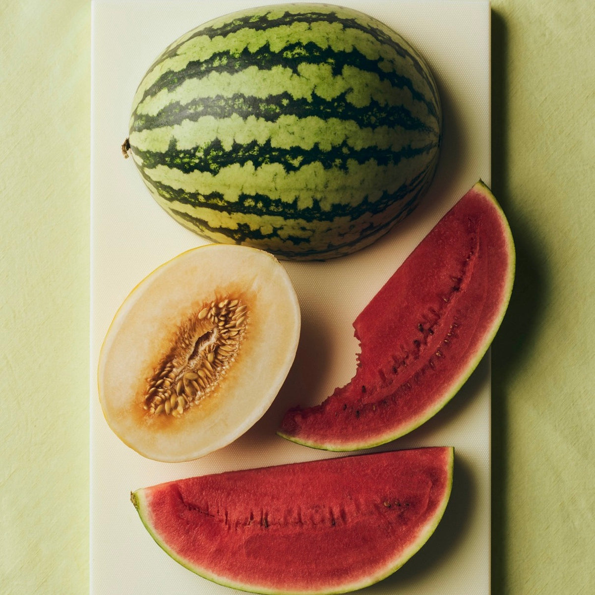 HAY Schneidbrett „Slice Large Ice Lime“ | Frisch & praktisch | HAY