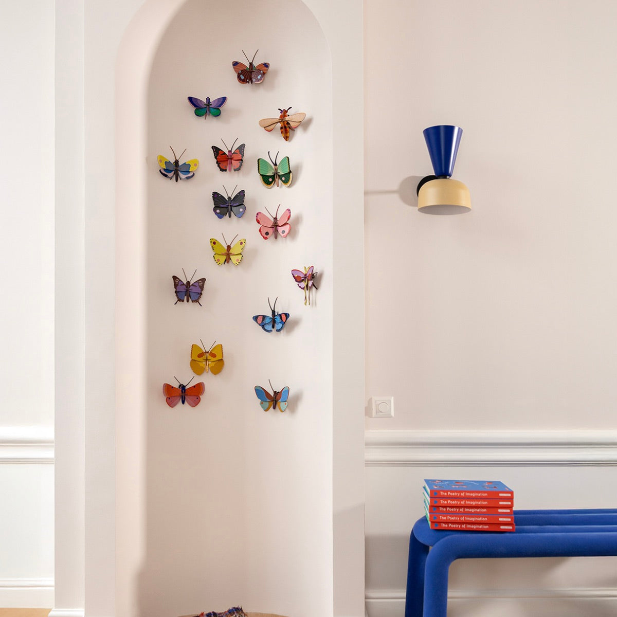 studio ROOF Wanddeko “Rosora Butterfly” | Farbintensives 3D Design | studio ROOF