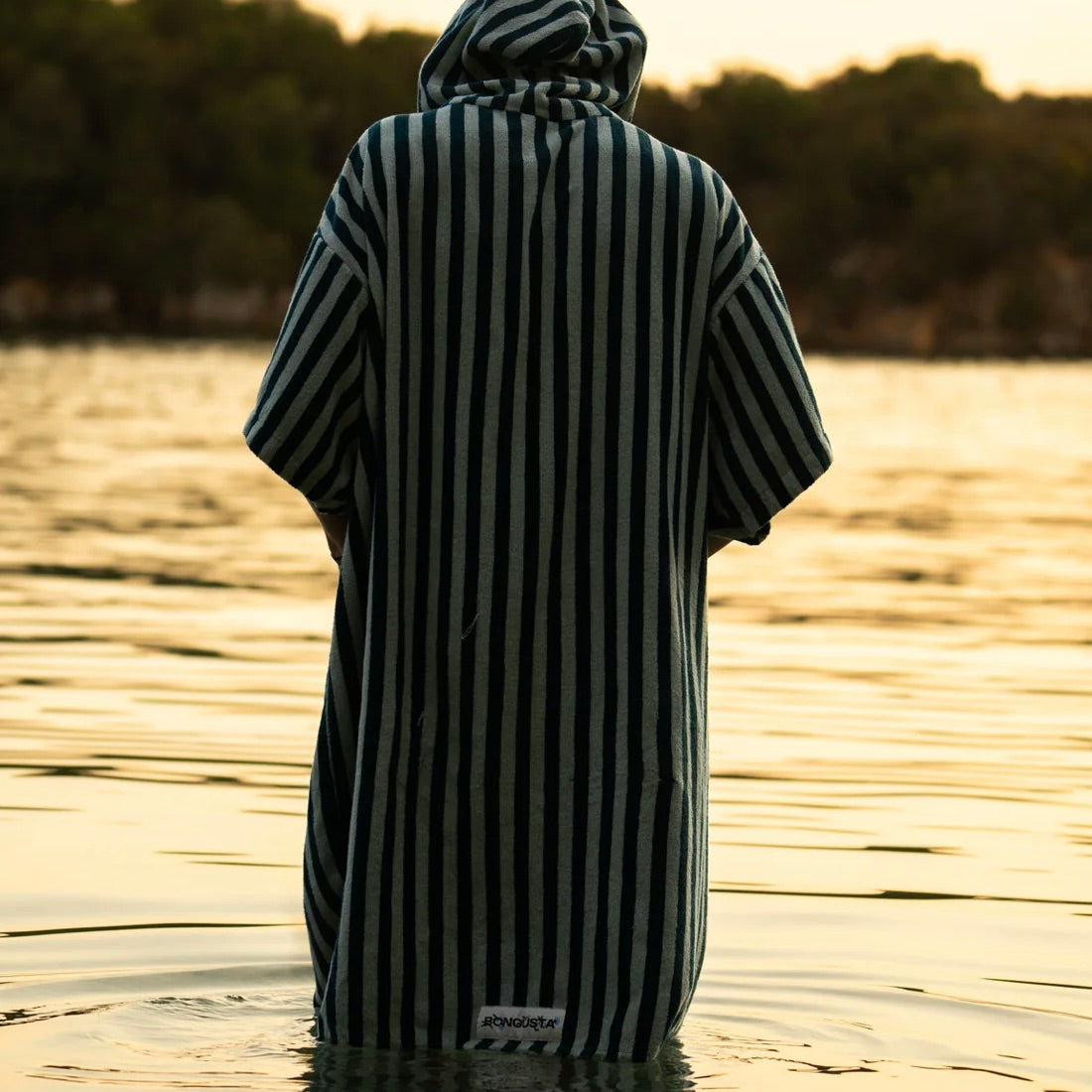 BONGUSTA Poncho „Naram Seafoam & Deep Teal L/XL“ | Cool & komfortabel | BONGUSTA