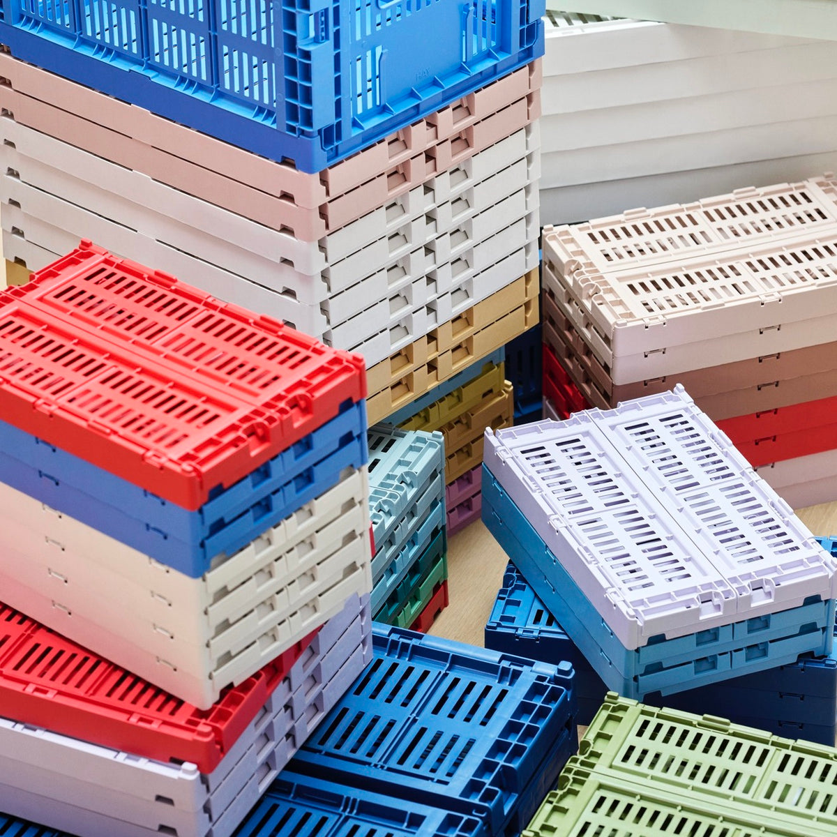 HAY Faltbox „Colour Crate Medium Sage Green“ | Stylisch & vielseitig | HAY