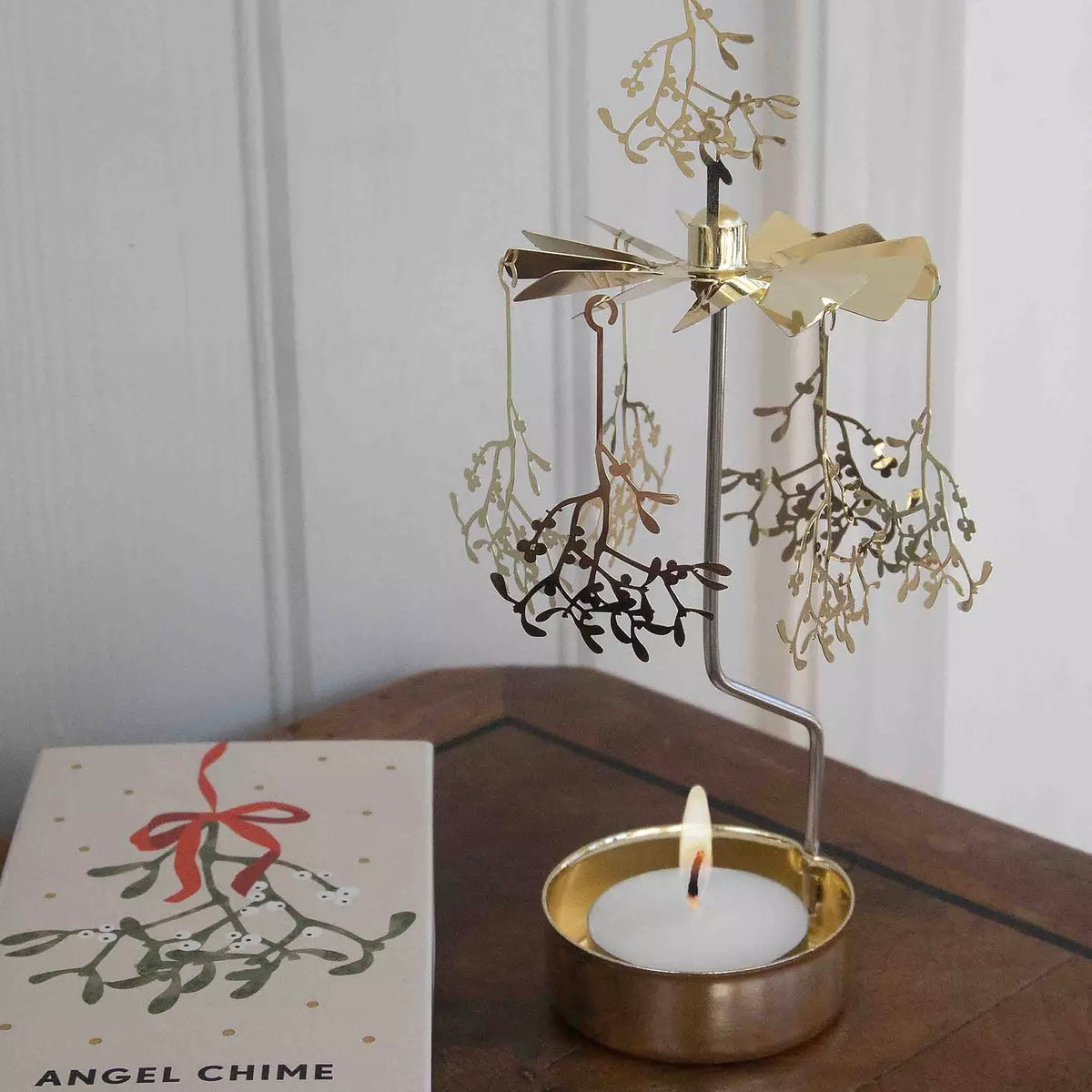 Pluto Design Engelspiel „Mistletoe“ | Stimmungsvolle Weihnachtsdeko | Pluto Design