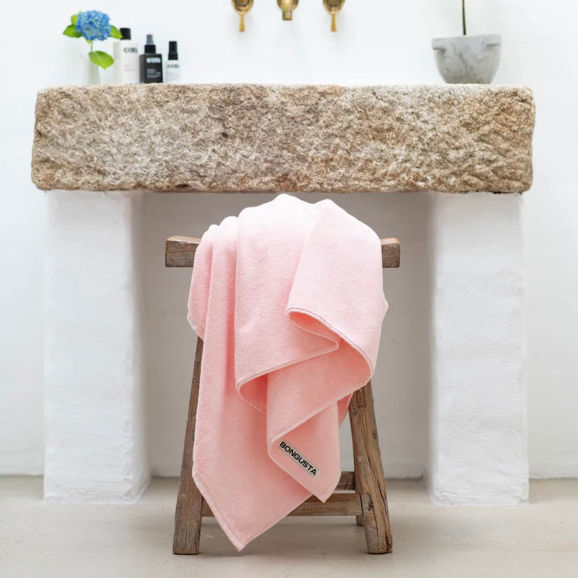BONGUSTA Badetuch „Naram Blush 70×140 cm“ | Kuschelig & farbig | BONGUSTA