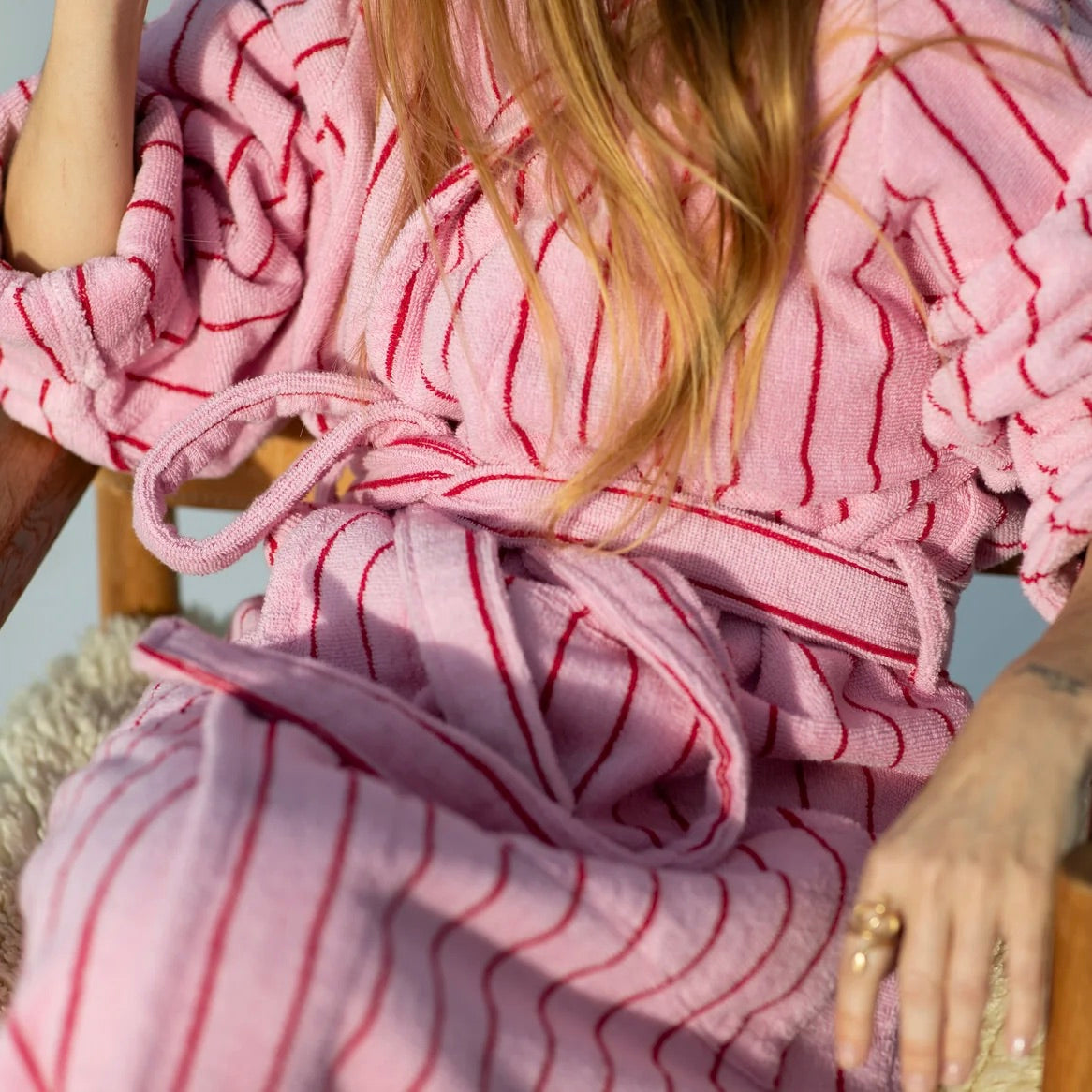 BONGUSTA Bademantel „Naram Baby Pink & Sky Patrol Red“ (L/XL) | BONGUSTA | Komfortabler Bademantel