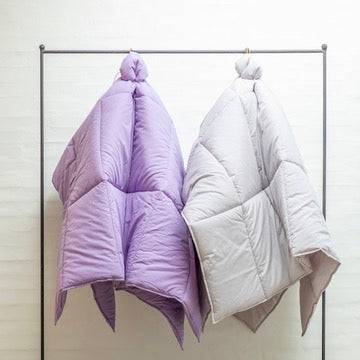 BONGUSTA Decke „Puffy Blanket Dove Grey“ | Weiche Steppdecke | Bongusta