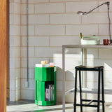 HAY Container „Facet Cabinet High Spinach Green“ (mit Rollen) | Beistelltisch mit Farbe | HAY