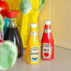 DOIY Salz- & Pfefferstreuer „Corner Shop Ketchup & Mustard“ | DOIY | Lustige Salzstreuer
