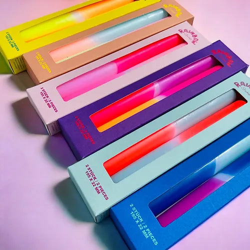 pinkstories Stabkerzen Pinkstories "Rainbow Studio Snazzy" | 2 Stk., Handgemacht