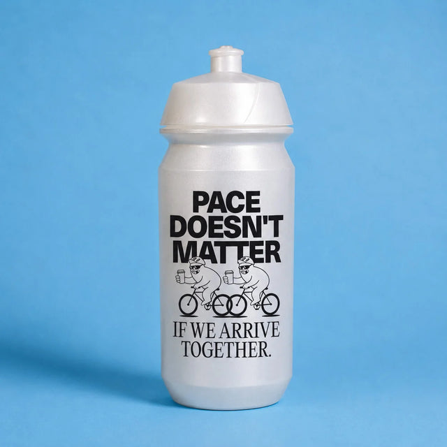 Viel Spass Studio Trinkflasche “Pace Doesn't Matter” 500 ml | Viel Spass Studio