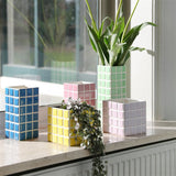 &Klevering Vase &Klevering “Kachel Lila” | 14 cm | Verspielte Details
