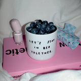 YAHYA Studio Becher „Let's Stay in Bed Together“ | Gemütlicher Spruch | YAHYA Studio