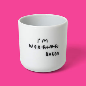 YAHYA Studio Becher „I'm Workqueen“ | Für Power-Frauen, die alles geben | YAHYA Studio