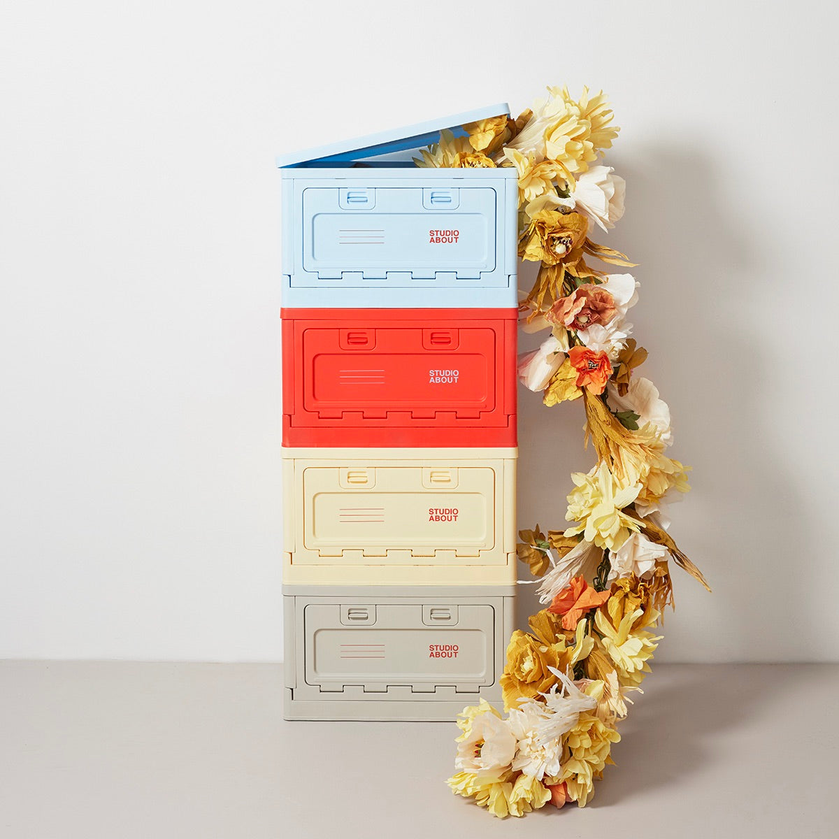 Studio About Aufbewahrungsbox Studio About "Large" | Light Grey Kunststoff | Geräumig & Stabil